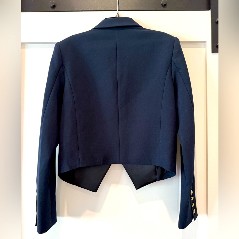 NWT L’AGENCE Lila Satin Lapel Cropped Blazer, size 6 - Picture 4 of 8